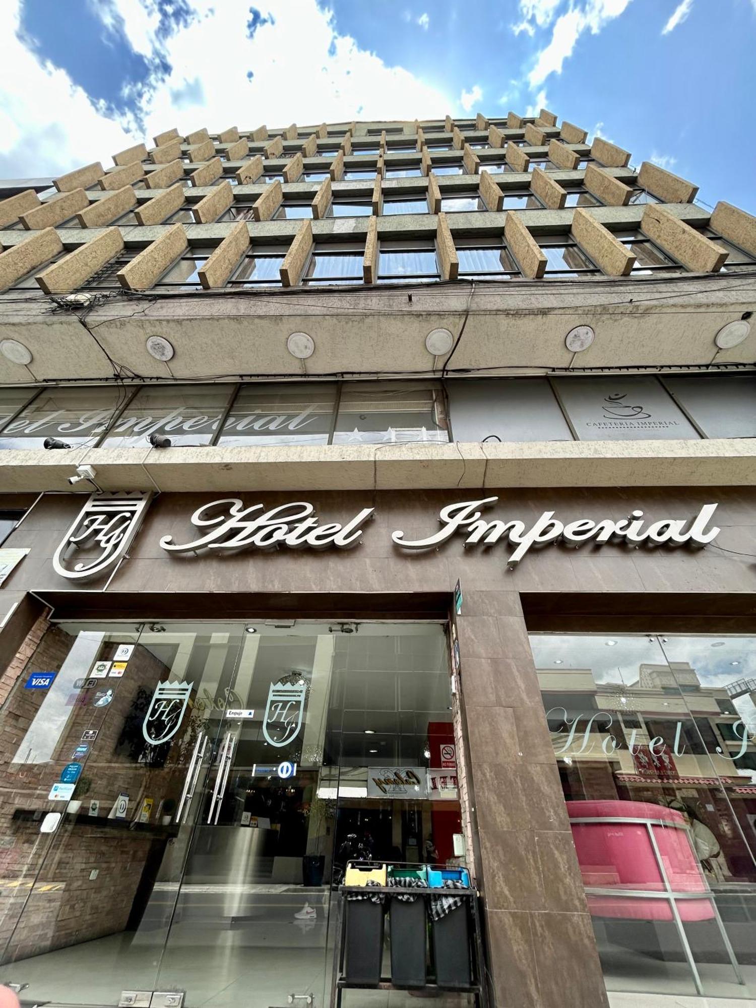 Hotel Imperial Ambato Esterno foto