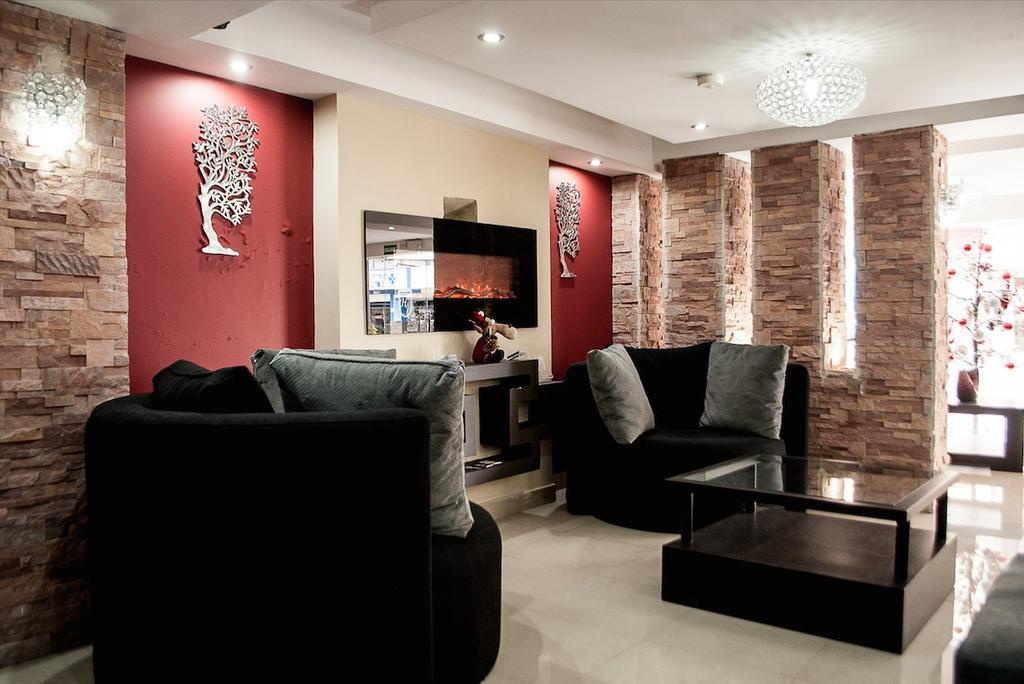 Hotel Imperial Ambato Esterno foto